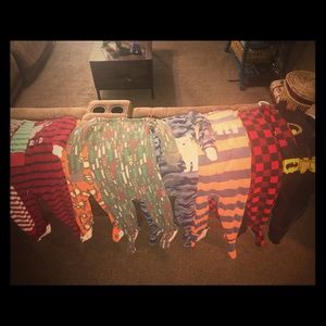 Sold❌❌8 toddler pjs